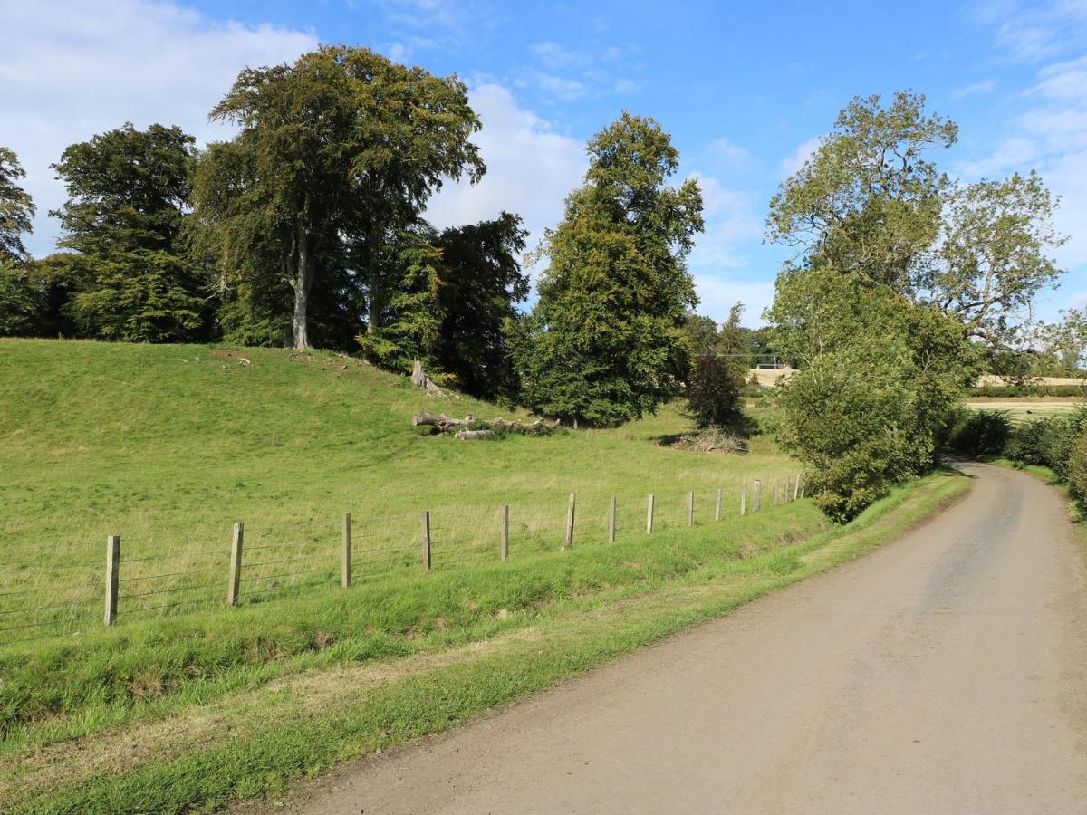 Bonjedward Mill Farm Cottage Jedburgh Exterior photo